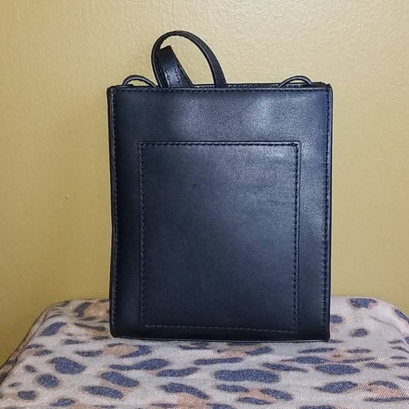 Steven Alan Leather Crossbody w Back Pocket - Picture 5 of 7